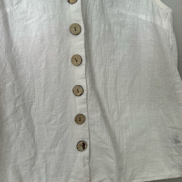 Women's White Button Front Breezy Tank Top - Picture 4 of 12